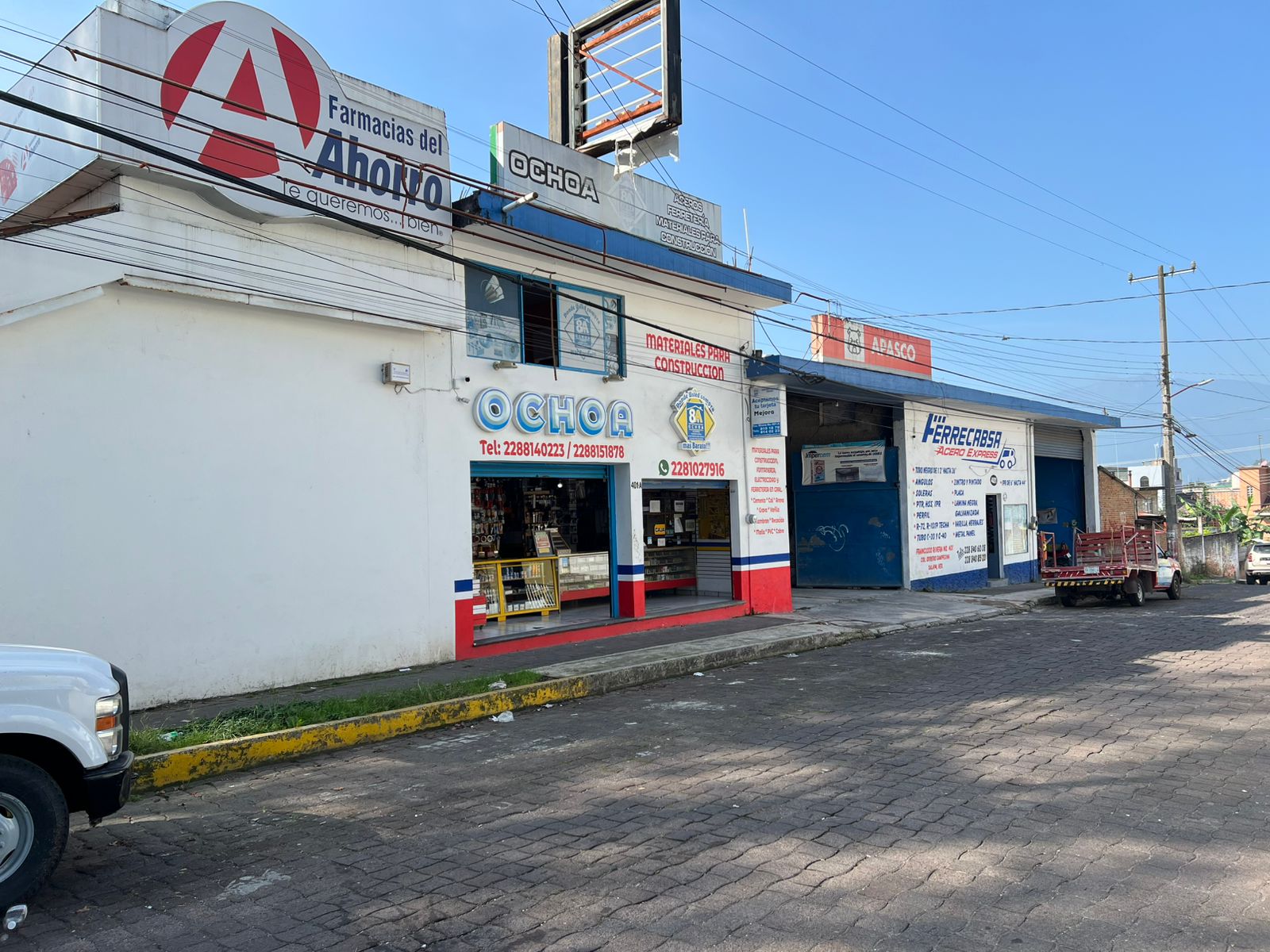 Fachada de Ferretería Ochoa